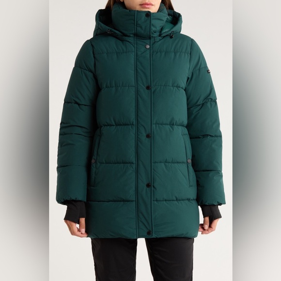 BCBGeneration Jackets & Blazers - NWT BCBGeneration Water Resistant Hooded Puffer Jacket